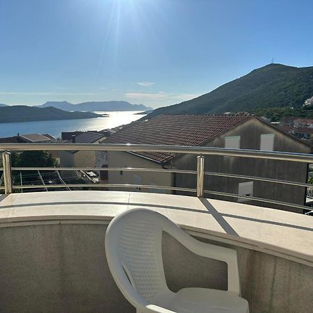 Hotel Lav Neum Buitenkant foto