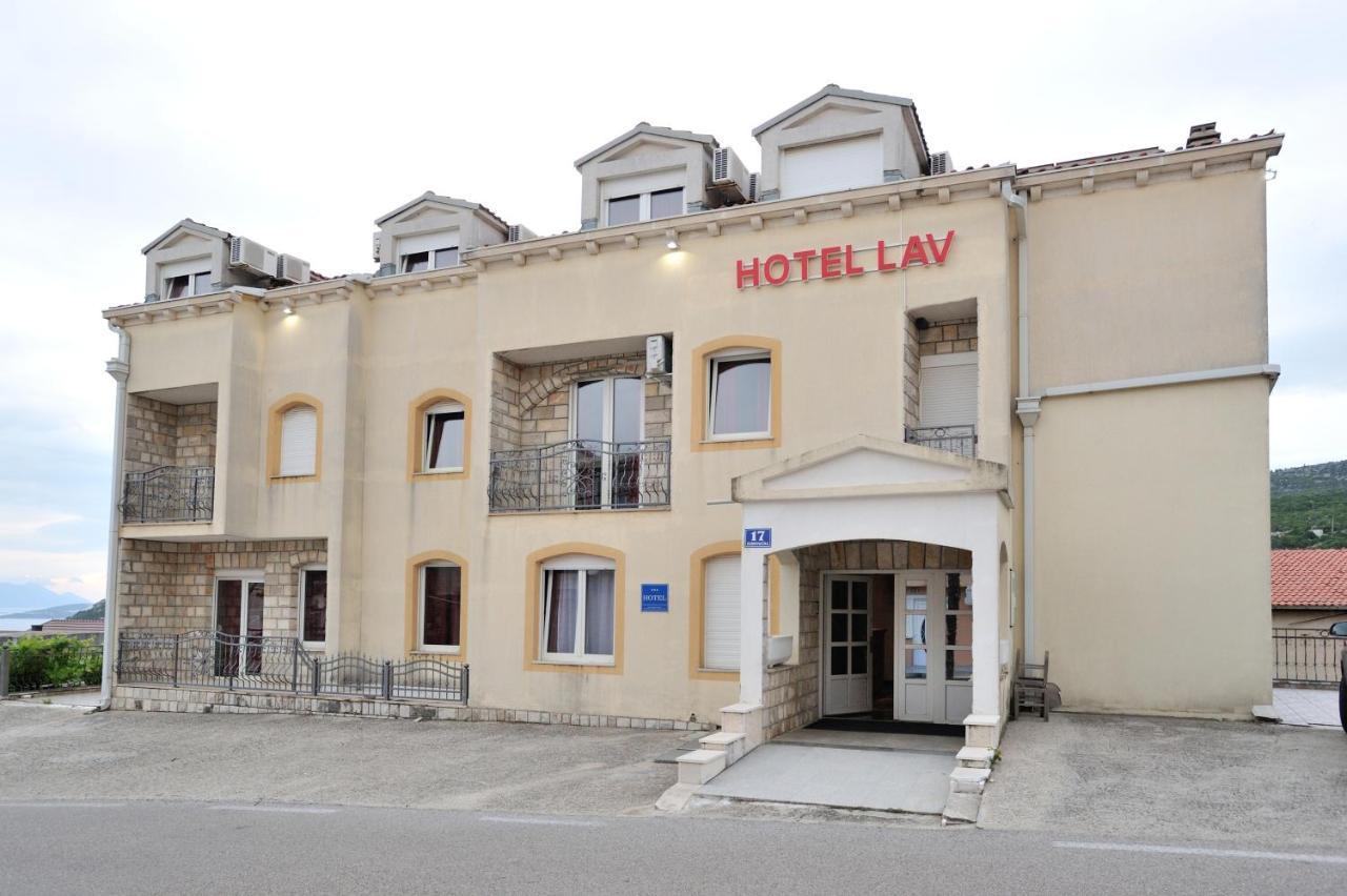 Hotel Lav Neum Buitenkant foto