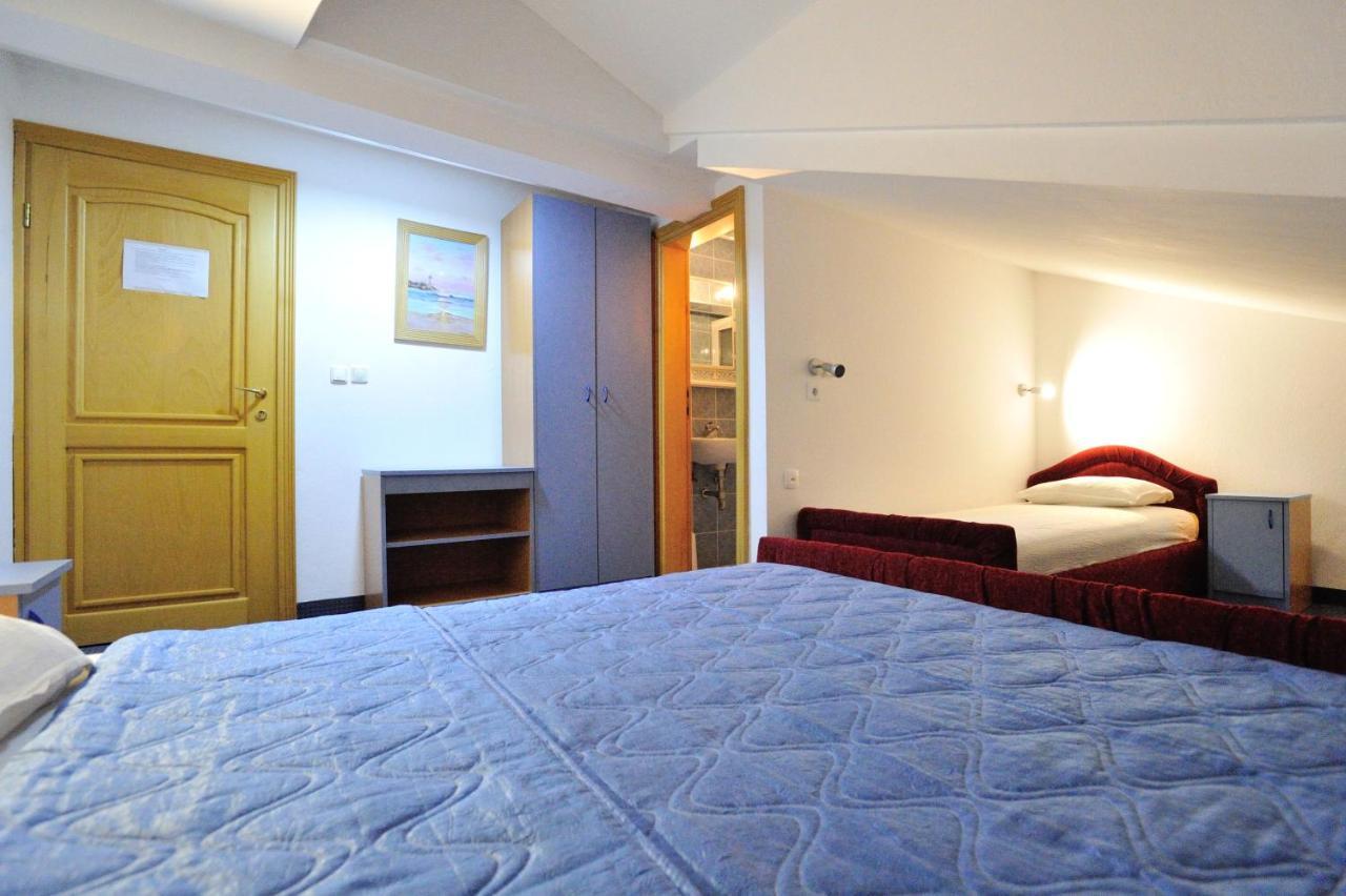 Hotel Lav Neum Buitenkant foto