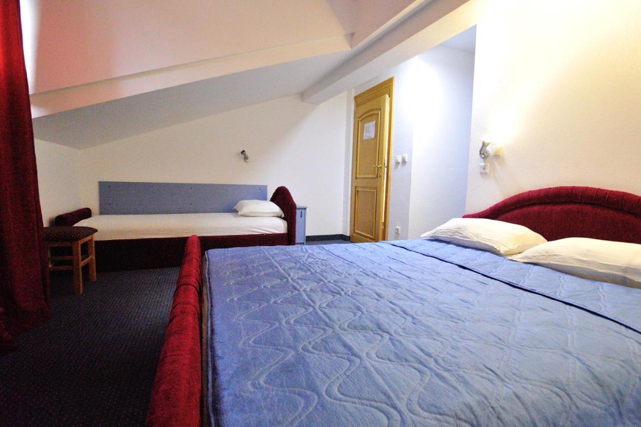 Hotel Lav Neum Buitenkant foto
